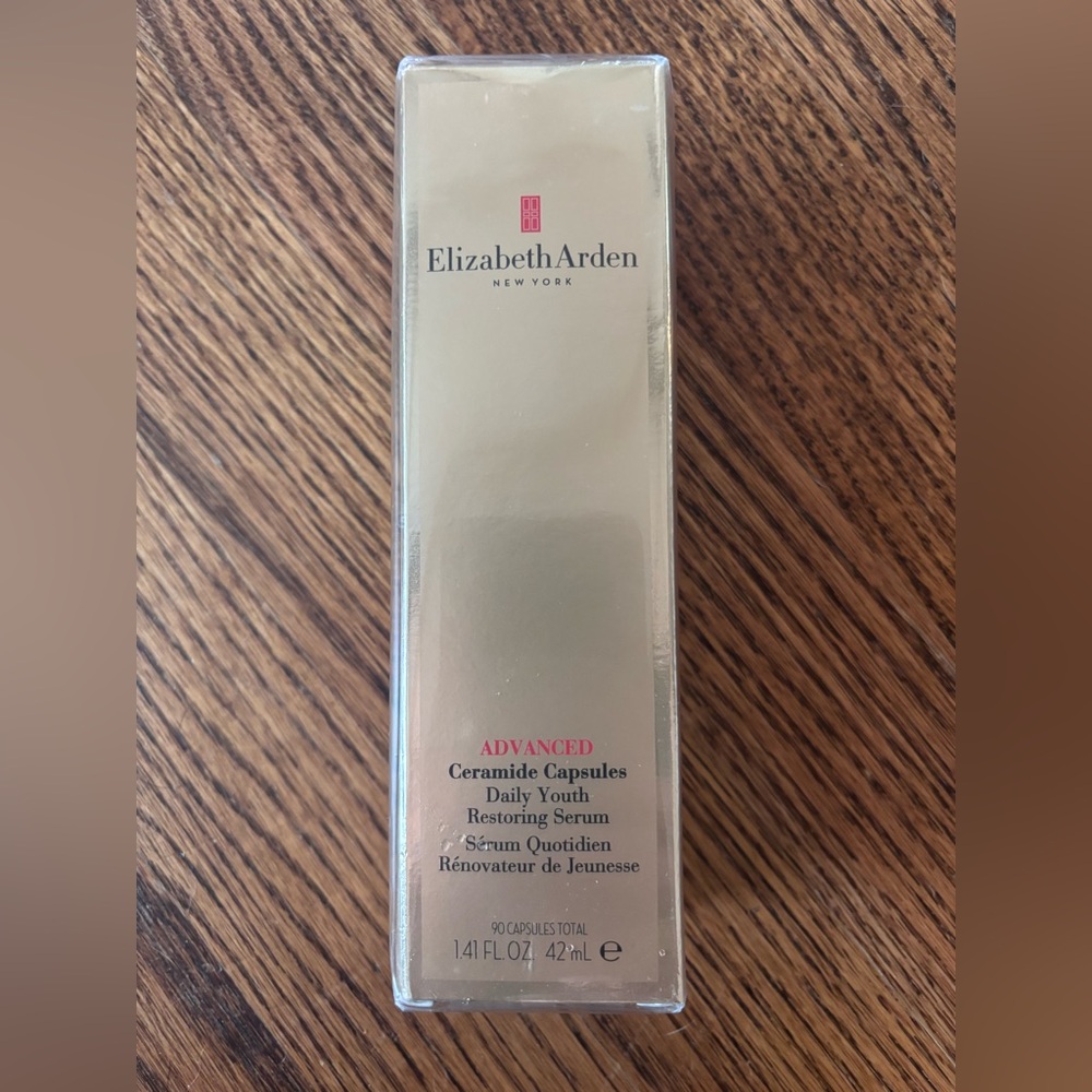 Elizabeth Arden Advanced Ceramide Capsules Serum